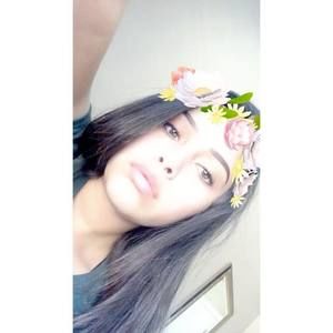 Meet your Posher, Brisa